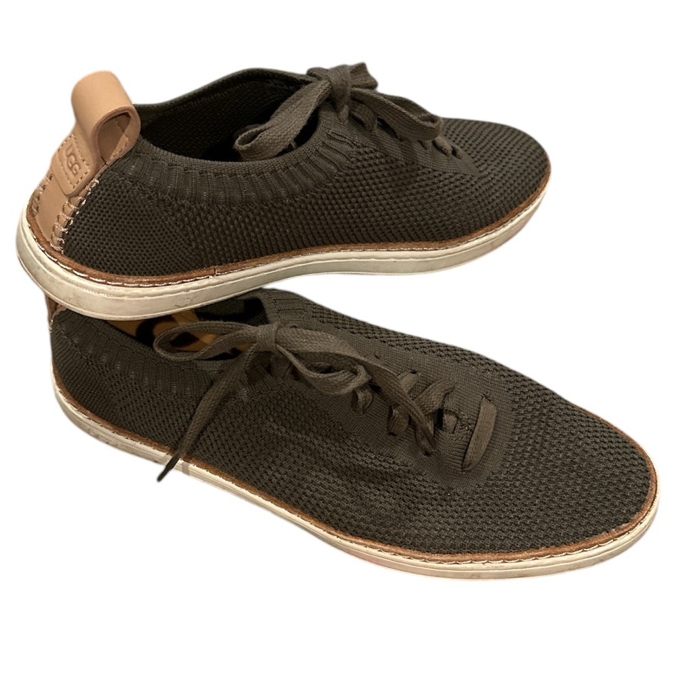 Ugg Sydney Olive Green Lace-up Textured Sweater Sneaker Leather Shoes 10